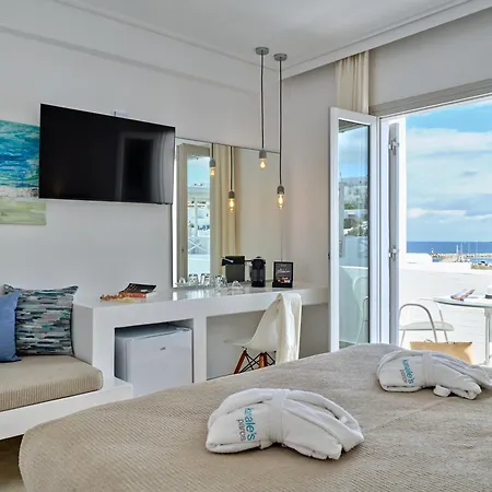 Kanale's & Hotel Naousa