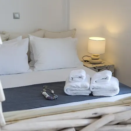Kanale's & Naousa (Paros)