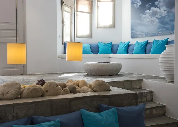 Kanale's & Naousa (Paros)