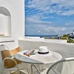 Hotel Kanale's & Naousa (Paros)