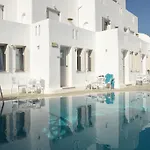 Hotell Kanale's & 4*