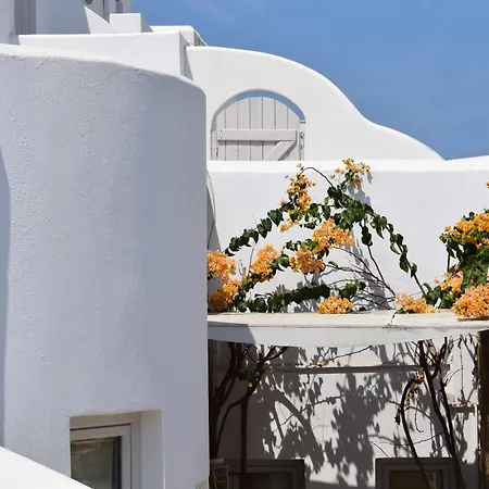 מלון Kanale's & 4*