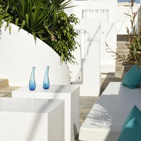 Kanale's & Naousa (Paros)