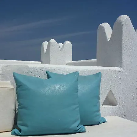 Hotel Kanale's & Naousa (Paros)
