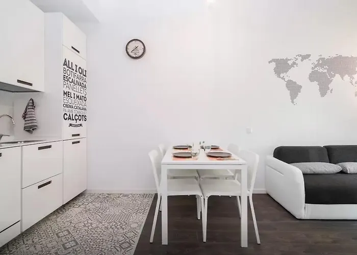 Kanale's & Hotel Nausa