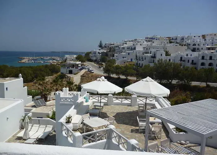 מלון Kanale's & 4*